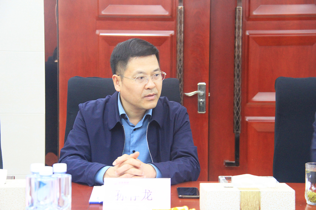 阜南縣財政局局長孫存龍。
