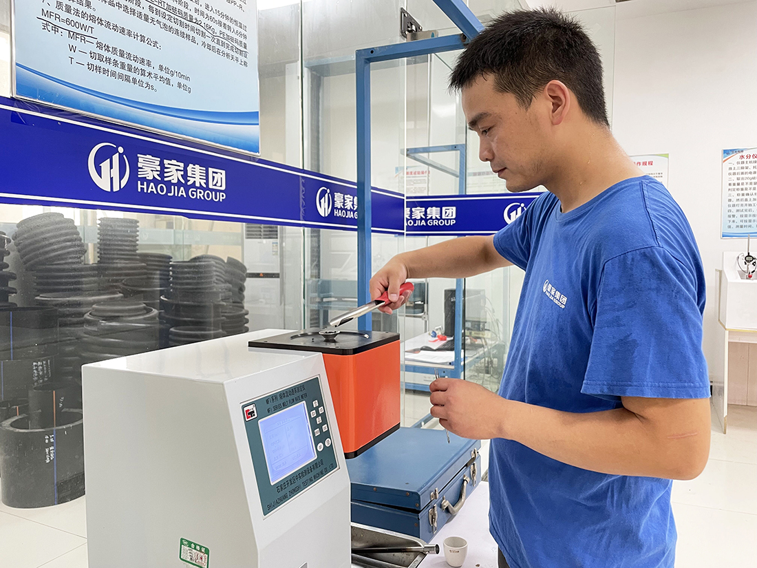 PE給水管出廠檢驗時的項目有哪幾項？